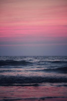 Pink Sea Aesthetic Wallpapers