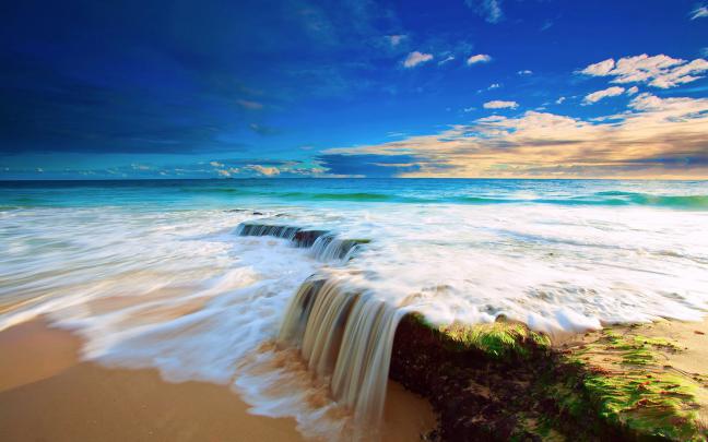 129 Beach Wallpaper Examples To Put On Your Desktop Background
