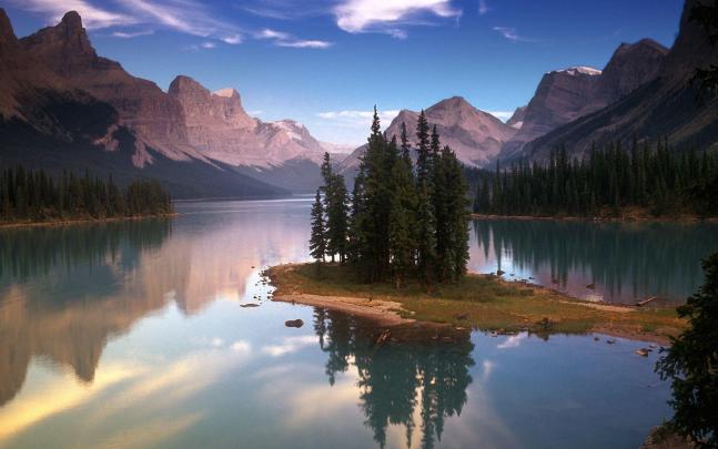 Large Desktop Wallpapers