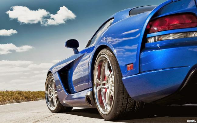 Download Car Desktop Wallpaper Gallery