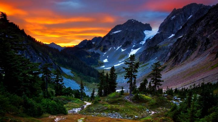 Mountain Desktop Backgrounds