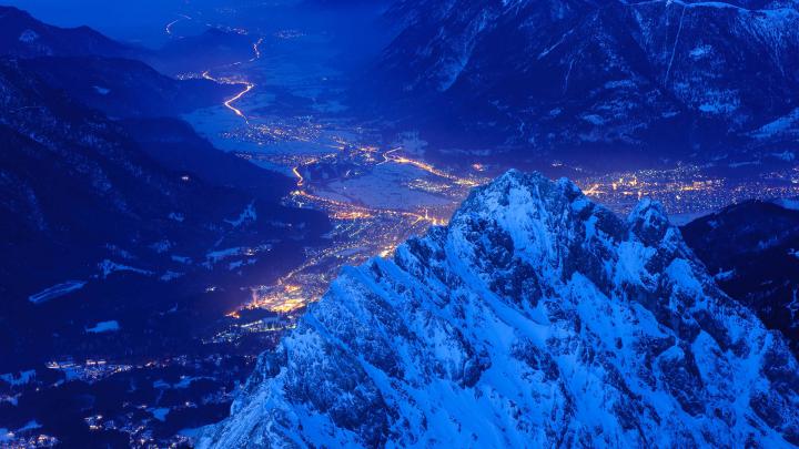 Waxensteinkamm \u2013 Bing Wallpaper Download