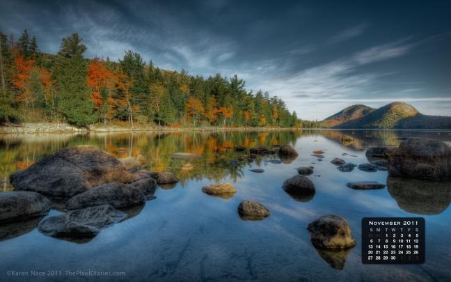 Free November Wallpaper for Desktop -