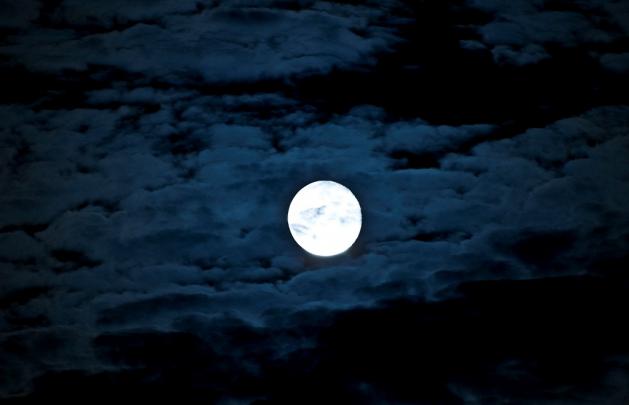 All In One Lovely Desktop \u0026 Mobile Wallpapers: Moon Wallpapers