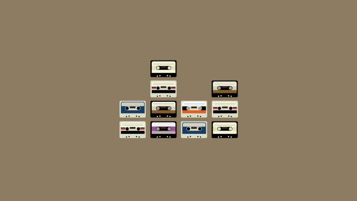 2560x1440 Wallpaper cassette, set, retro | Minimalist wallpaper 