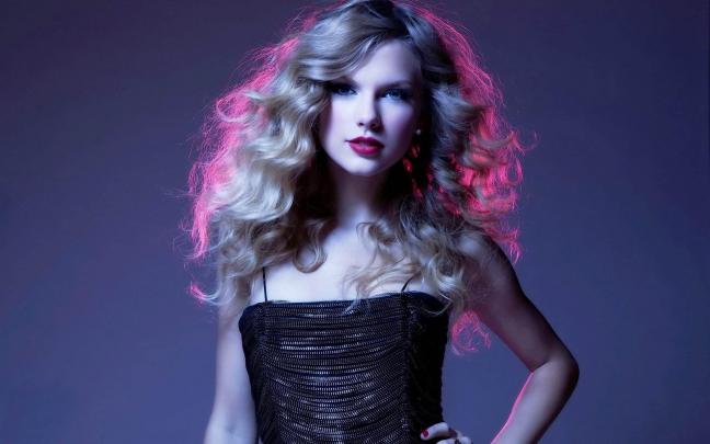 Taylor Swift Desktop Wallpapers