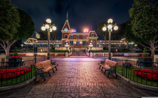 Disneyland 4K Wallpapers - Top Free Disneyland 4K Backgrounds 