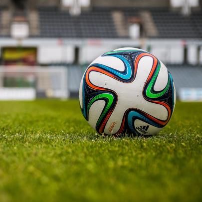 Fresh 4k Football Wallpaper - Gorilla Wallpaper