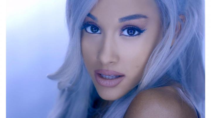 Ariana Grande 2019 Wallpapers
