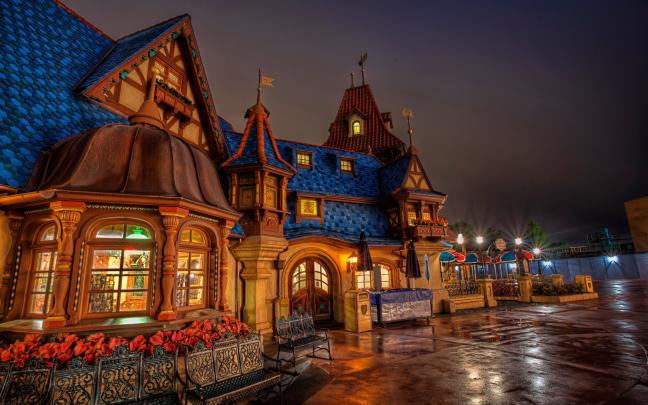 [73+] Disneyland Wallpaper 