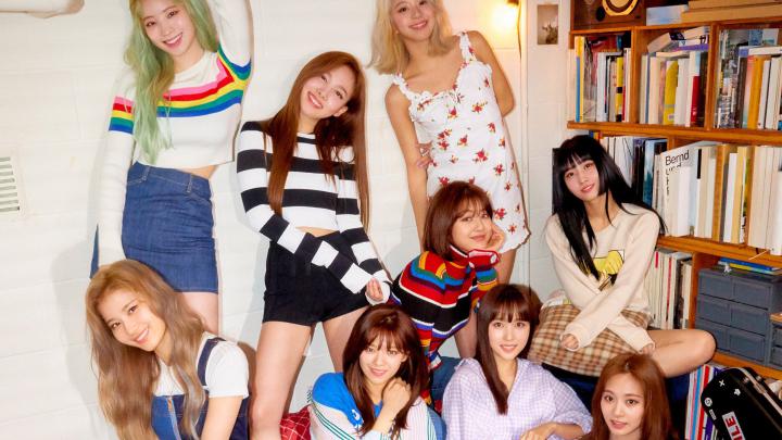 Twice Desktop Wallpaper - Wallpaper Twice World Tour 2019 Twicelights 