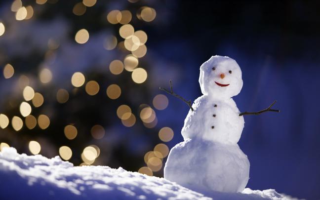 Aesthetic cute snowman Christmas HD computer wallpaper 16 Preview 