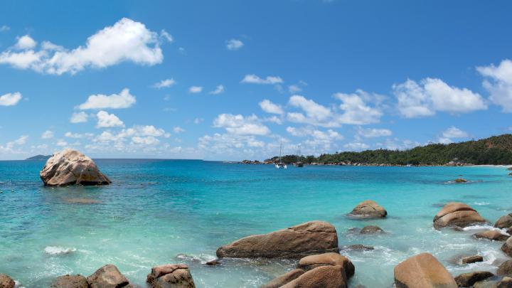 Ksamil Beach Albania Beautiful Beach Traveler 4K Background Wallpaper