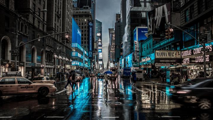 New York City Street Reflection Motion Blur Dark 4k - New York 