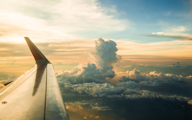 Airplane Landing 4K Wallpaper Wallpapers 4K 5K 8K - Aircraft Wallpapers 