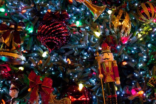Christmas Tree Desktop Backgrounds