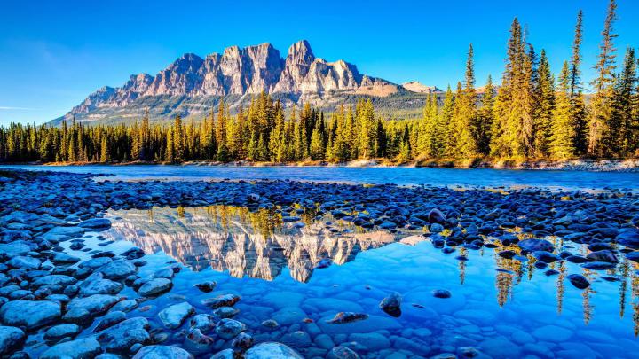 Beautiful Full HD Desktop Backgrounds