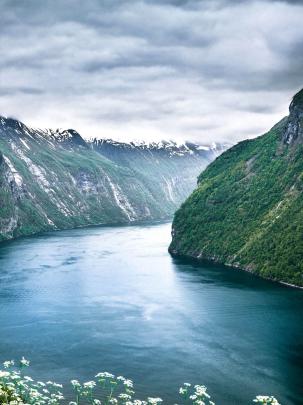 Ipad Wallpaper 4K Nature Ideas \u0e43\u0e19\u0e1b\u0e35 2020