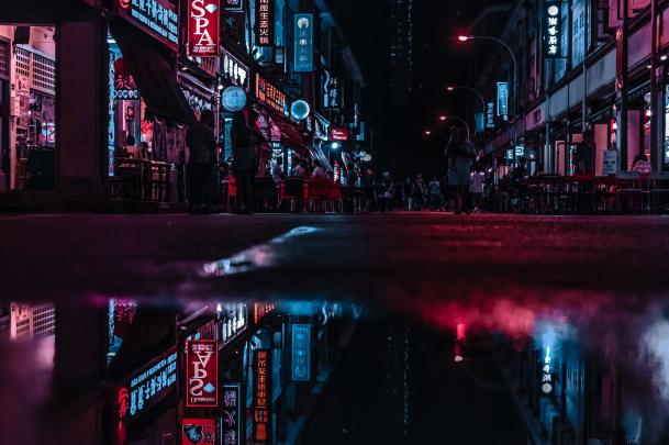 Animated Neon City Wallpaper 4K : Anime Futuristic City Neon Wallpapers 