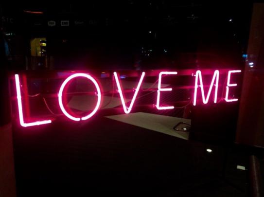 Aesthetic Grunge Neon Signs Wallpapers - Top Free Aesthetic Grunge Neon 