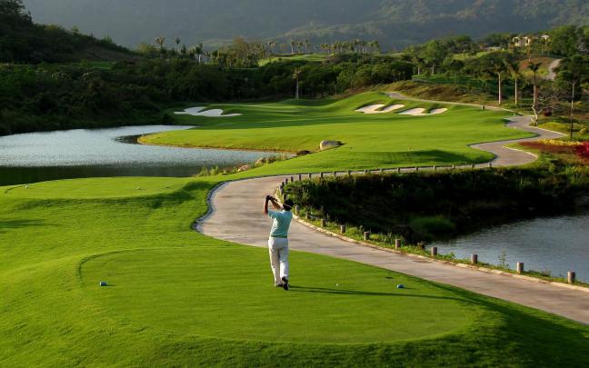 Free Golf Backgrounds