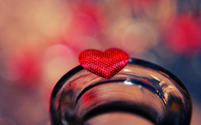 Red Heart Wallpapers