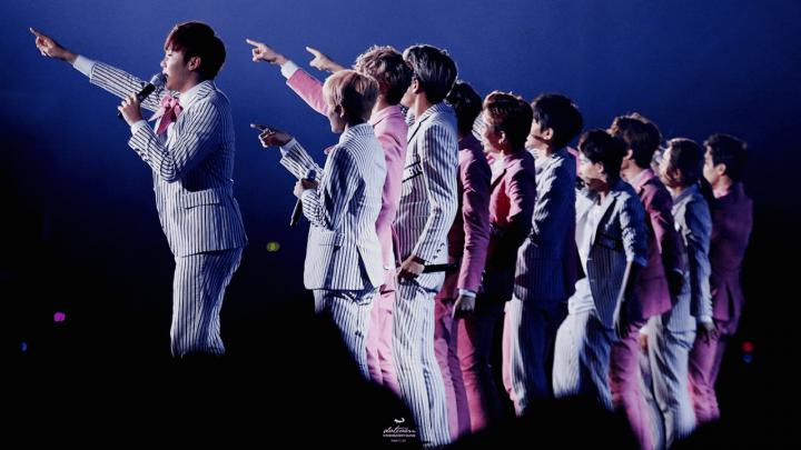 Seventeen Wallpapers