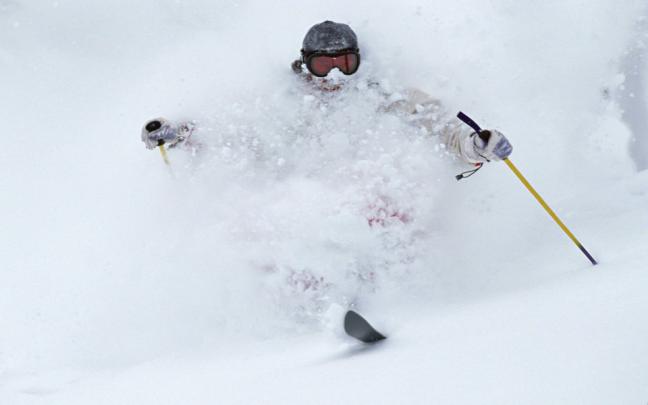 Download Skiing HD Wallpaper for Mobile 1920x1080 Wallpaper - GetWalls.io