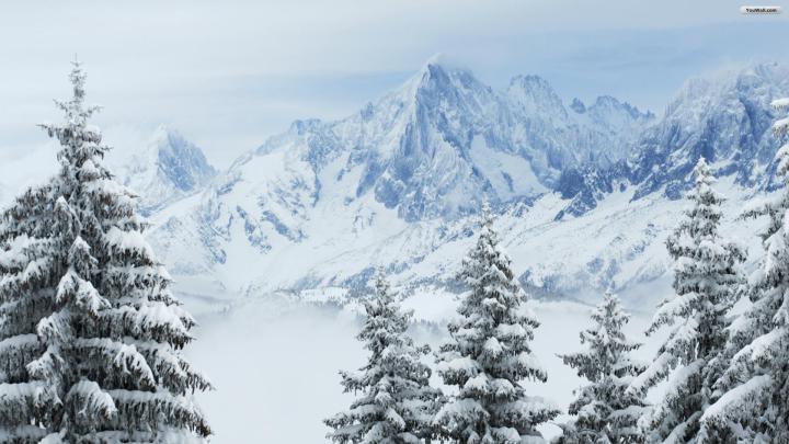 Free Winter Mountain Wallpaper -