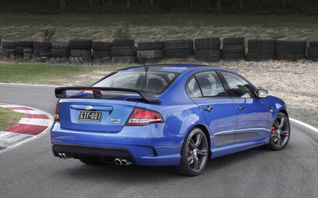 Download Ford Falcon Desktop 4K HD Wallpaper - GetWalls.io