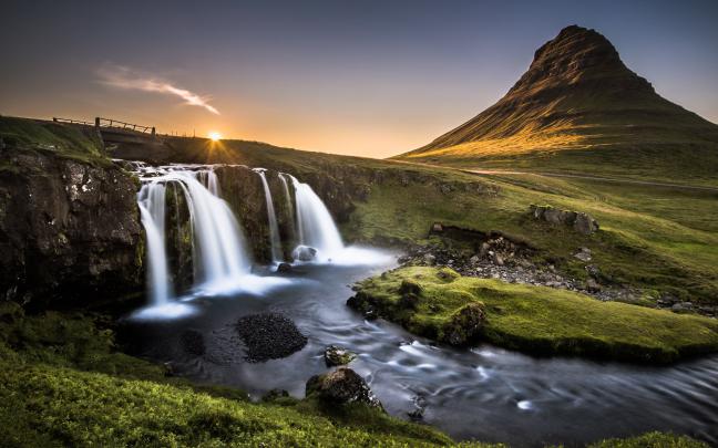 [48+] Iceland Desktop Wallpaper 