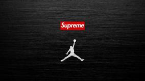 Supreme Desktop Wallpaper