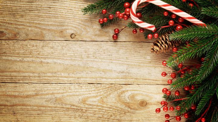 Christmas Background Hd Wood - 1366x768 - Download HD Wallpaper 