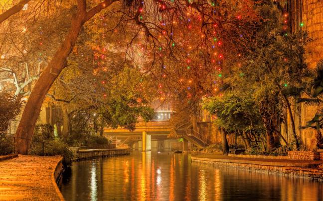 Christmas Lights Wallpapers