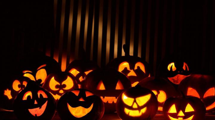 HD Halloween Desktop Backgrounds \u00b7\u2460 