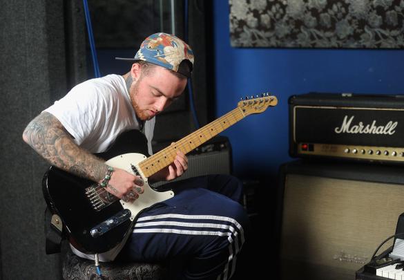Mac Miller Wallpapers Images Photos Pictures Backgrounds