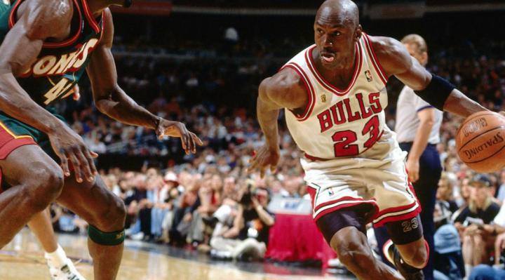 Free Download Michael Jordan Fast Dribble NBA HD Wallpaper Desktop PC