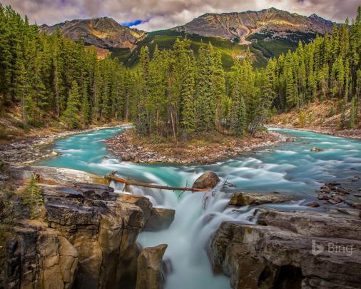 Canada Sunwapta Falls in Jasper National Park-2017 Bing Desktop 