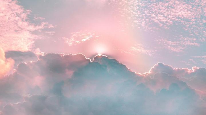 Wallpaper Clouds, Porous, Rainbow, Sky, Shine, Rays - Pastel Clouds 