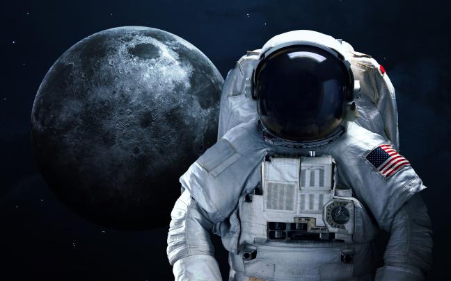 Amoled Wallpaper 4K Astronaut - Animated Astronaut Wallpaper 4k 