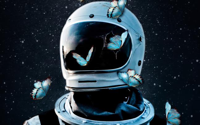 Get Astronaut Wallpaper 4K Download Background - Wallpaper Joss