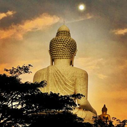 Pin by \u0e2d\u0e13\u0e34 \u0e2d\u0e31\u0e13\u0e13\u0e34\u0e01\u0e32 on my years abroad | Buddha statue, Buddha, Buddhism