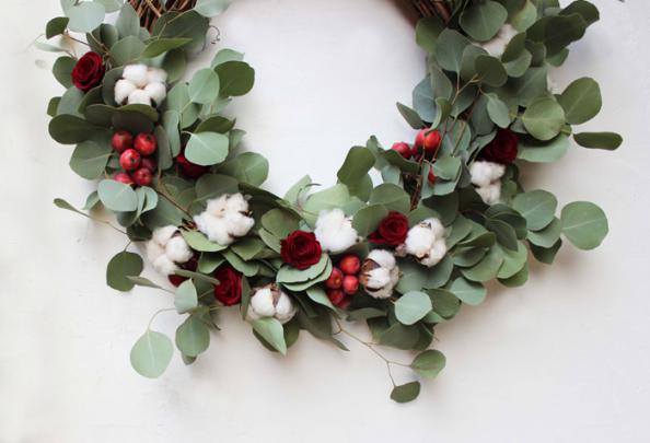Happy December Desktop Wallpaper | Poppytalk