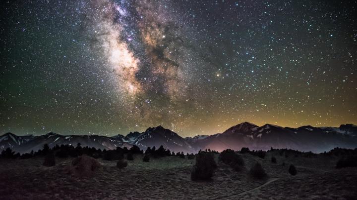 Wallpaper Galaxy, Night, Starry Sky, Mountains - Galaxy Desktop 