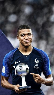 Design Football - Wallpaper Iphone - 4K (Neymar, Ronaldo, Salah, Mbapp\u00e9 