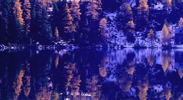 WALLPAPER IPHONE 4K