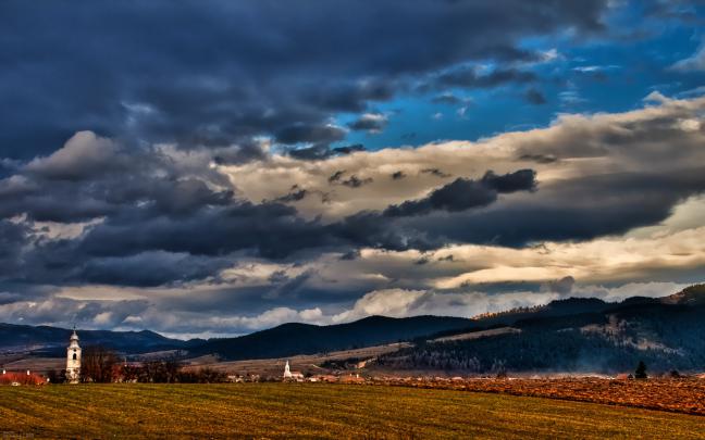 High definition picture of mountains, desktop wallpaper of sky, clouds 