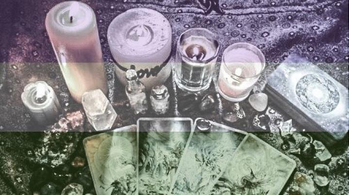 Witch Aesthetic Wallpaper Pc - Salem Witch In Black Witch Wallpaper 