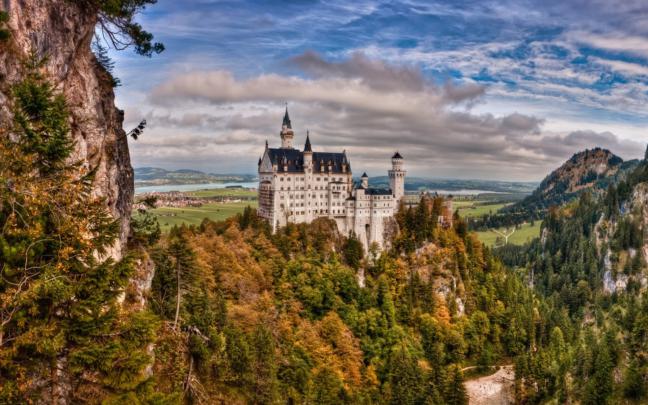 Bavaria Neuschwanstein Castle Wallpaper for Widescreen Desktop PC 