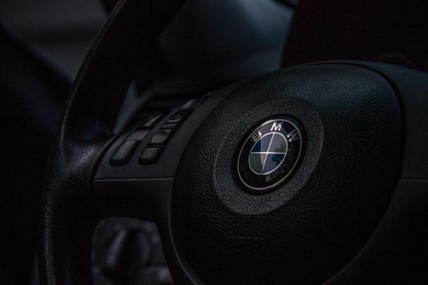 Bmw Logo 4K Wallpaper For Mobile \/ car wallpaper - Top 100+ 4k 